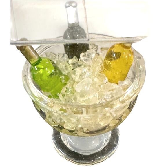 Acrylic Prodyne Gem Bottle Stoppers Ice Bucket & Faceted Prism-Set of 2 - Picture 7 of 10